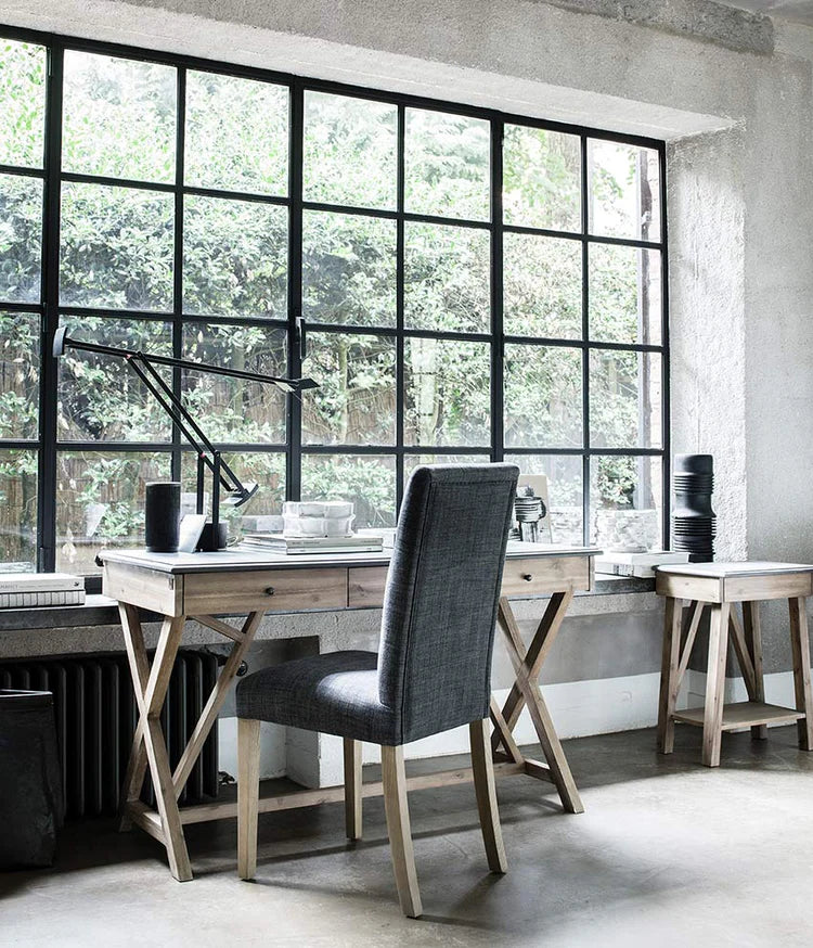 Horizon Desk