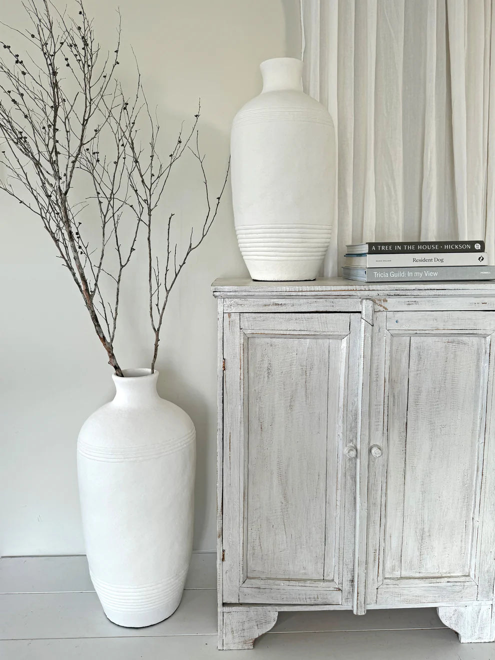PAR Lombok Urn Bottle White Medium 54cm