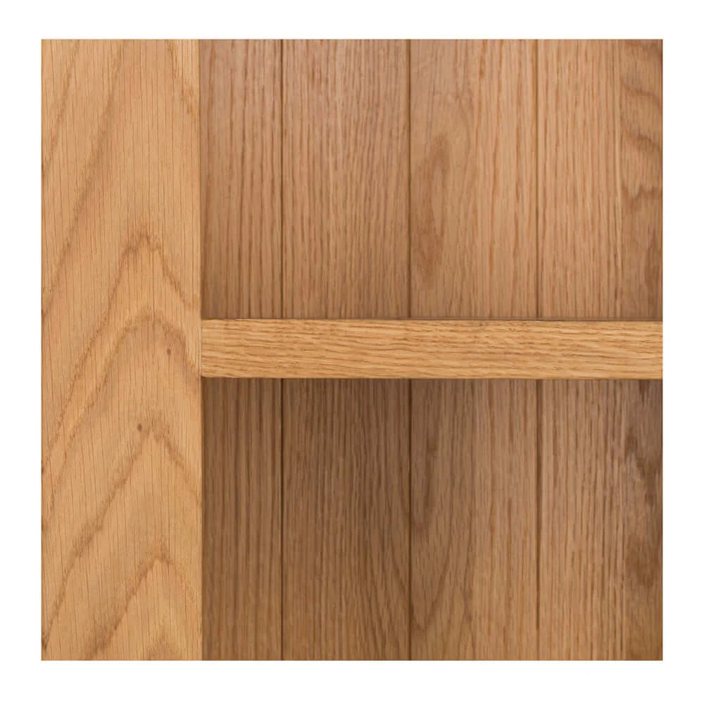 Salisbury Narrow Bookcase