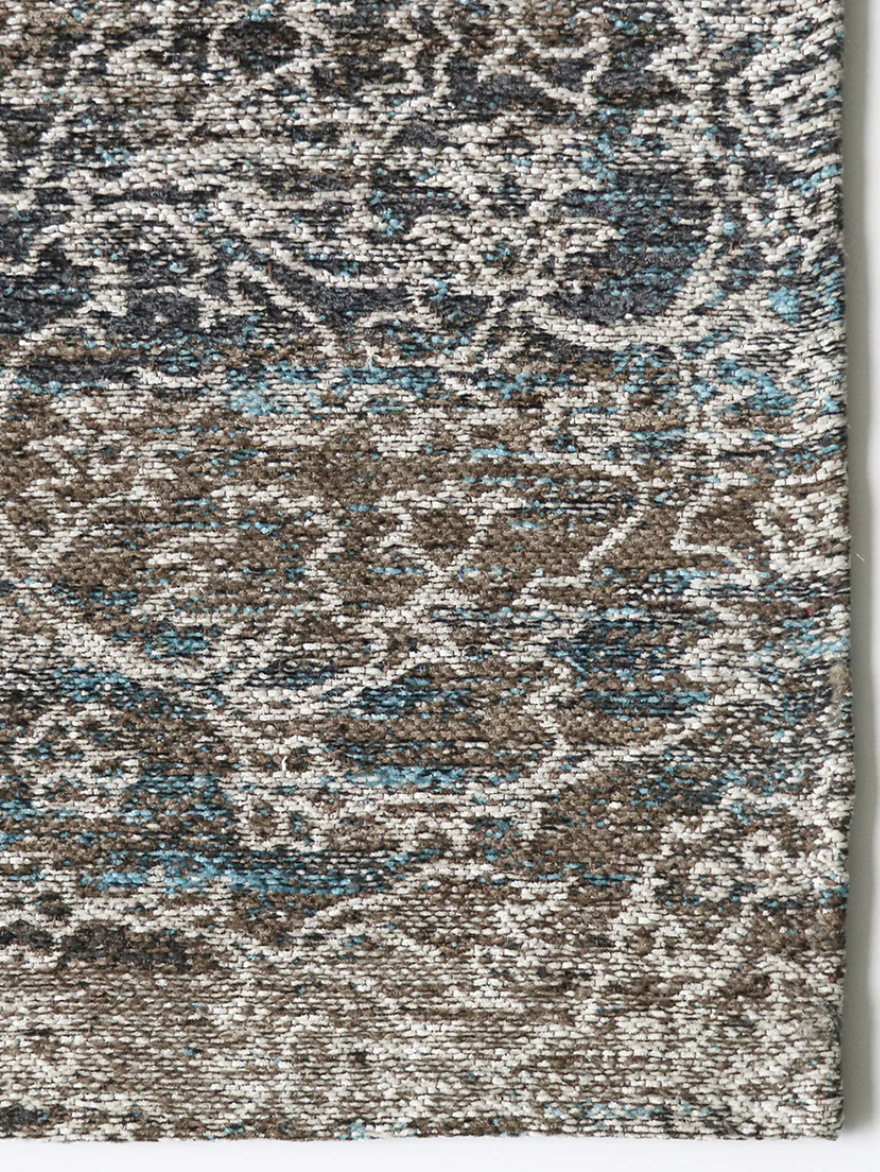 Everly Rug Pale Blue 160 x 230cm