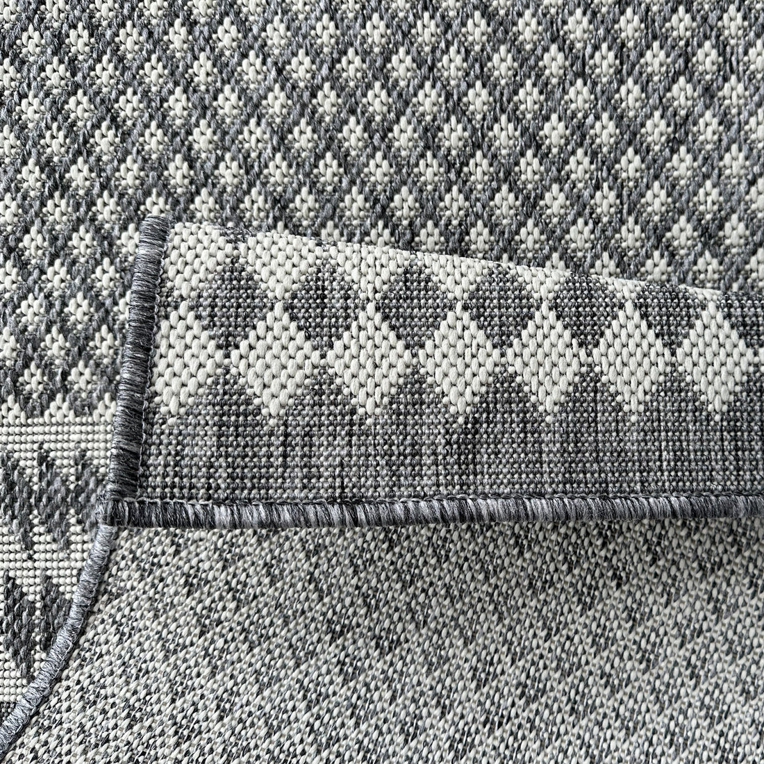 Lakehouse Indoor/Outdoor Rug 200 x 290cm