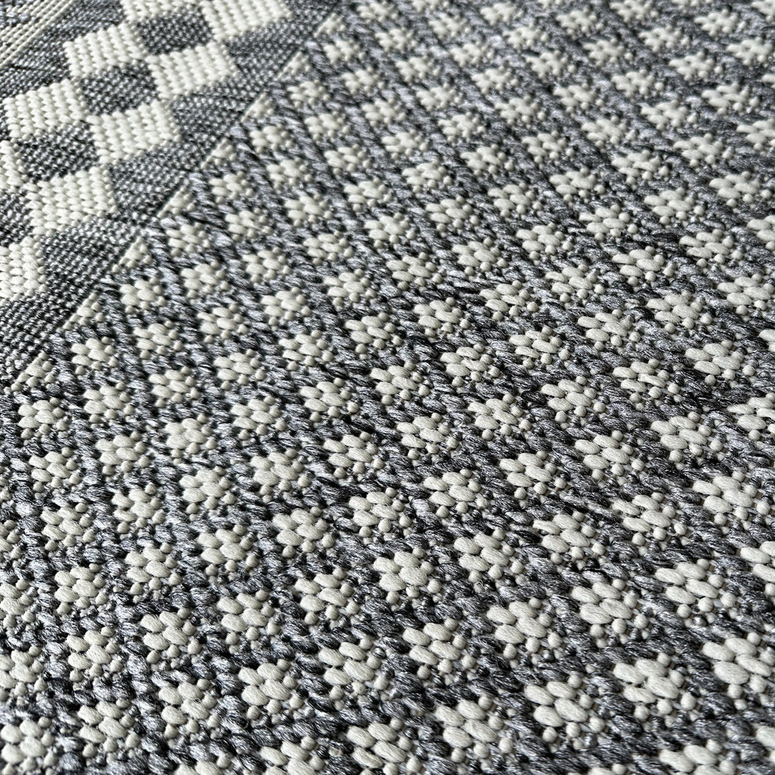 Lakehouse Indoor/Outdoor Rug 200 x 290cm