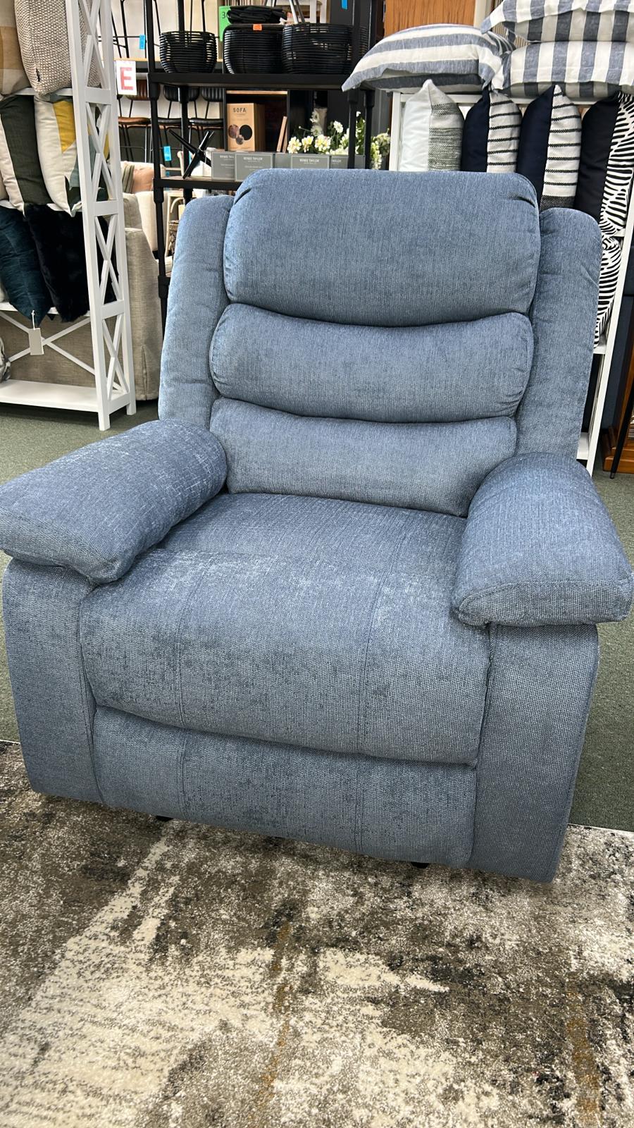Norfolk Lounge Suite (Blue)